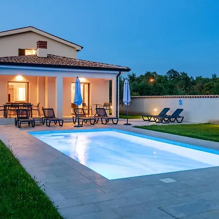 House Luca Holiday home Porec