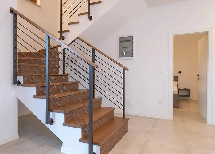 House Luca Semesterbostad Poreč