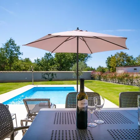 House Luca Holiday home