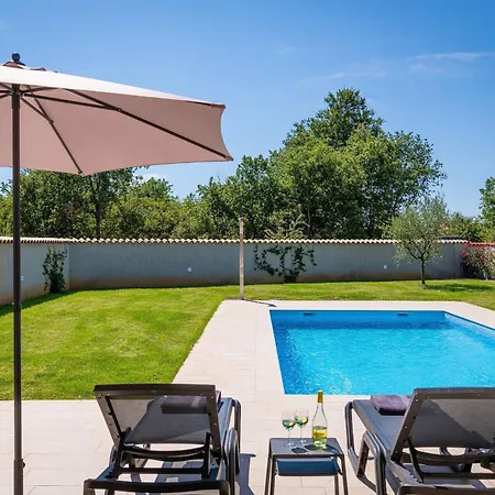 House Luca Holiday home Porec